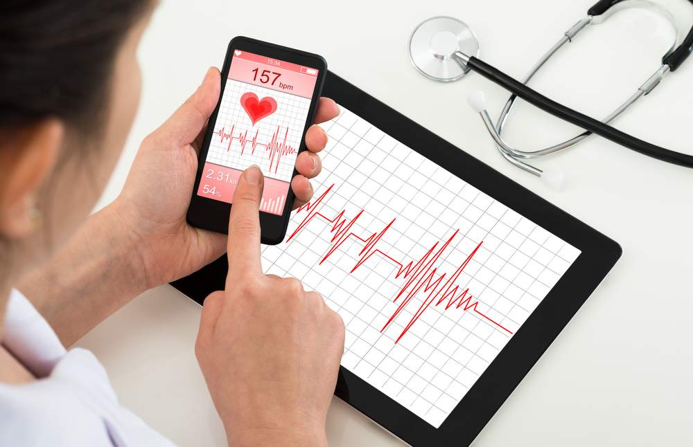 7 Smartphone Apps That Will Help Monitor Your Health