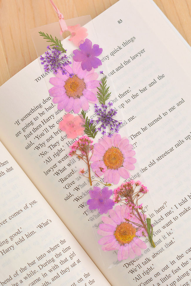 spring craft bookmark flowers